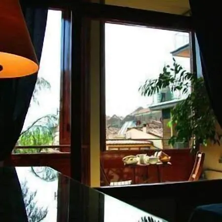 A Teatro 3* Florence