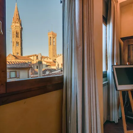 Residenza D'epoca In Piazza Della Signoria Couette-café Florence