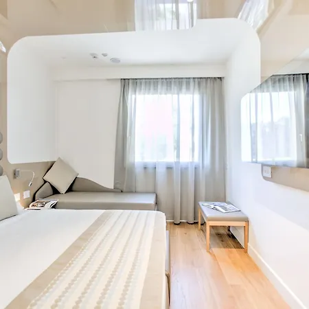 Mh & 4* Firenze