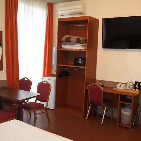 Hotel Ester 3*