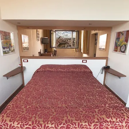 Hotel Ester 3*