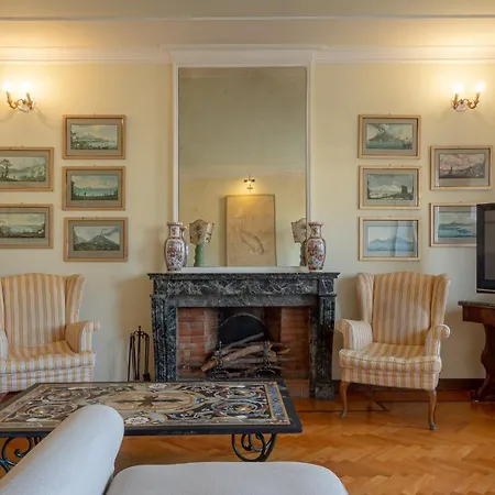 Ponte Vecchio 3 Bedroom Firenze