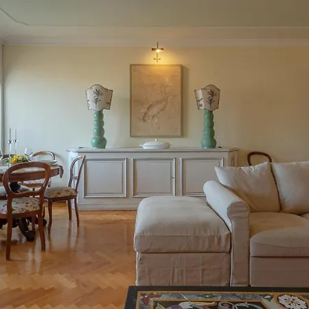 Ponte Vecchio Luxury Ii