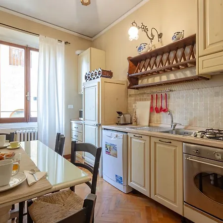 Apartment Ponte Vecchio Luxury Ii Florence