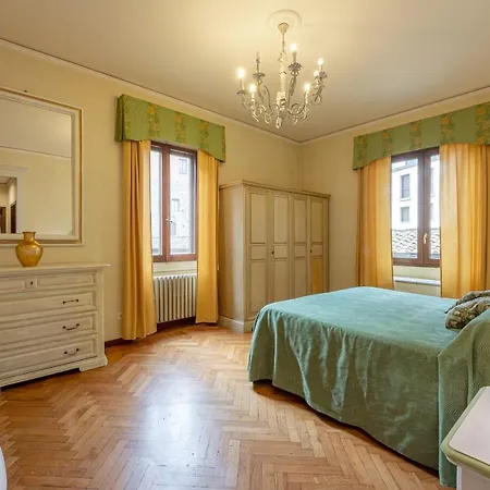 Ponte Vecchio Luxury Ii *