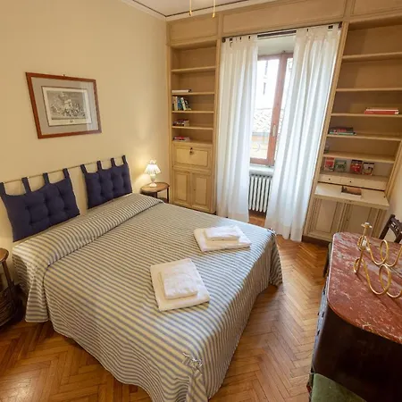 Ponte Vecchio Luxury Ii Florence