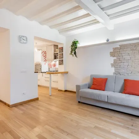 Lungarno & Parco Delle Cascine Lovely Apartment Florence