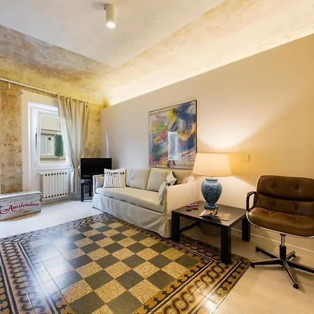 Orto Deluxe By Mmega Florence
