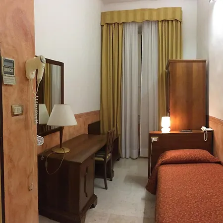 Olimpia Hotel 3*
