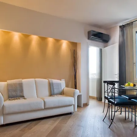 Relais Piazza Signoria 3* Floransa