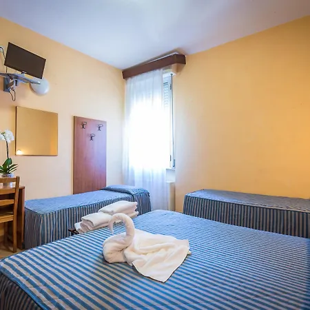 Real Ristorante E Pizzeria Parking Free !!! Hotel 3*