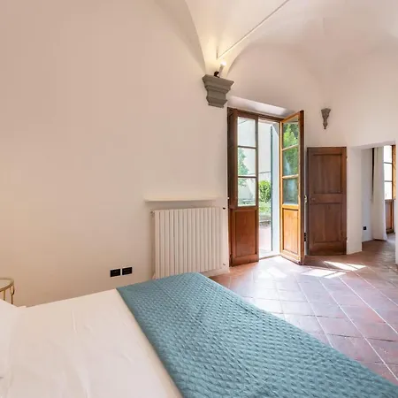 Pilastri 35 Appartement *