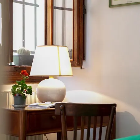 Roommo Viuzzo Delle Canne Appartamento Firenze