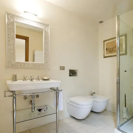 Bed & Breakfast Rondinelli 3*