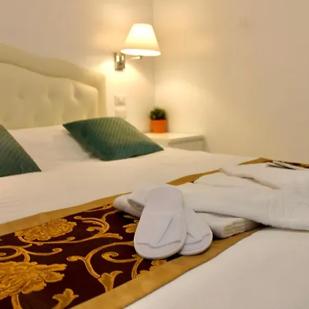 900 Toscana 2* Firenze
