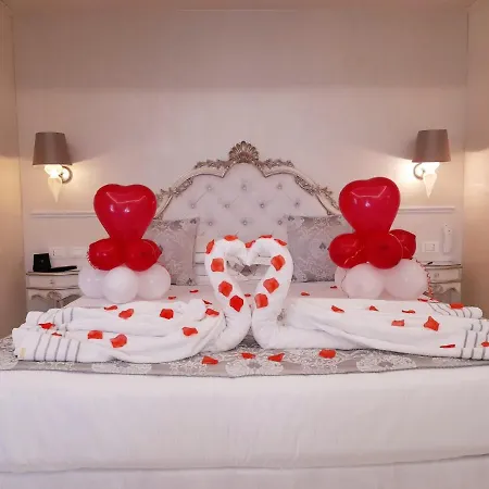 The Moon Boutique & 4* Firenze