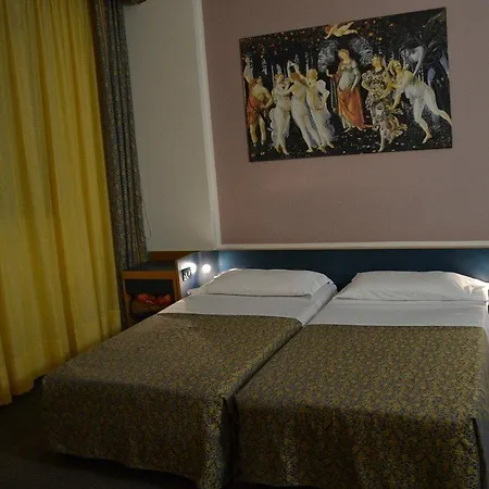 Hotel Mirage 4*