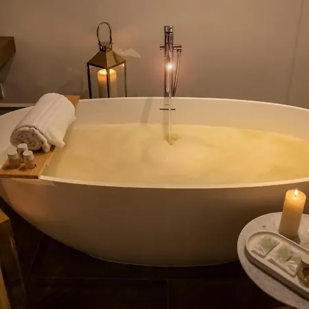 Affittacamere Residenza Quartieri Storici Suites *