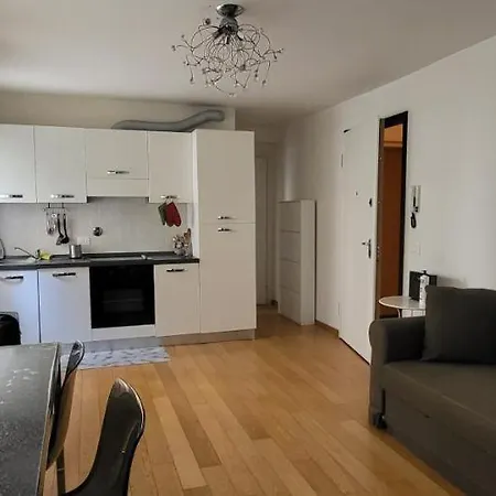 Apartment Casa Flore *