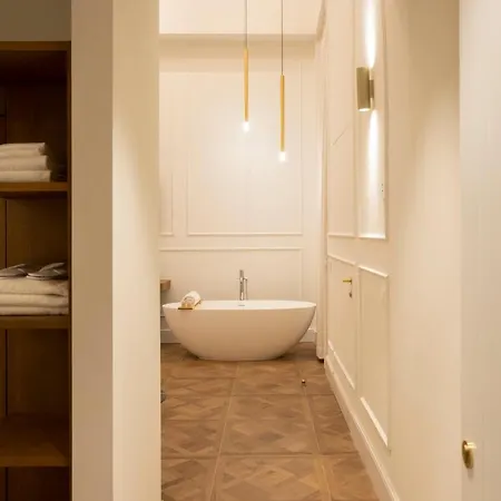 Residenza Quartieri Storici Suites Affittacamere *