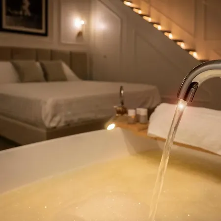 Affittacamere Residenza Quartieri Storici Suites *