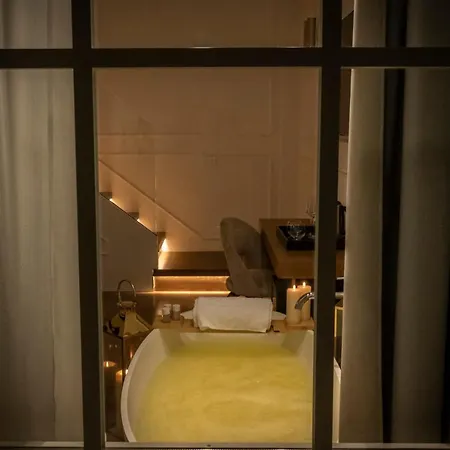 Affittacamere Residenza Quartieri Storici Suites Firenze