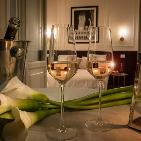 Residenza Quartieri Storici Suites Affittacamere Firenze