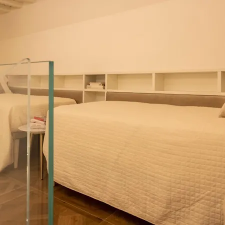 Affittacamere Residenza Quartieri Storici Suites Firenze