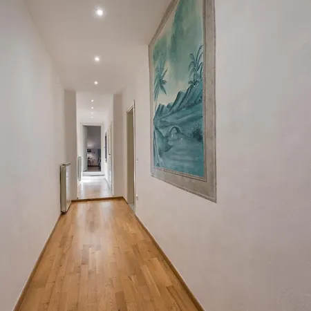 Santa Croce Palace By Mmega Apartment