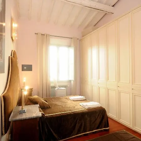 Ognissanti 33 Apartment Florence