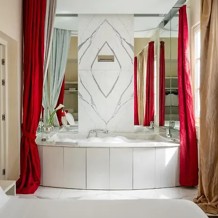 Ricasoli Luxury | Esperienze 5* Florença