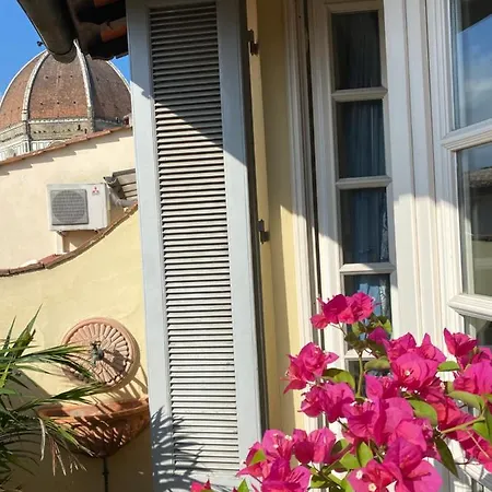 Al Campanile Apartment *