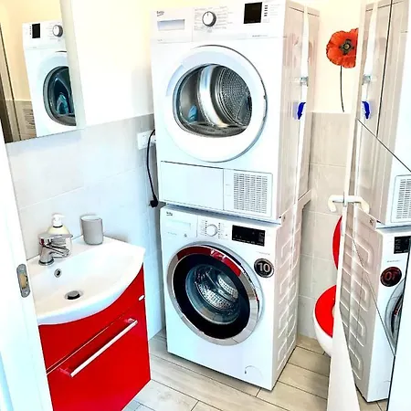Leopolda Station Apartment Florence