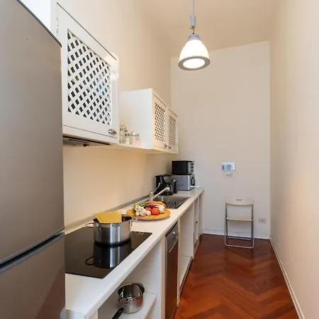 Seta Spacious Next To The Duomo Florence