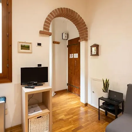 Apartment Zannoni 4 Florence