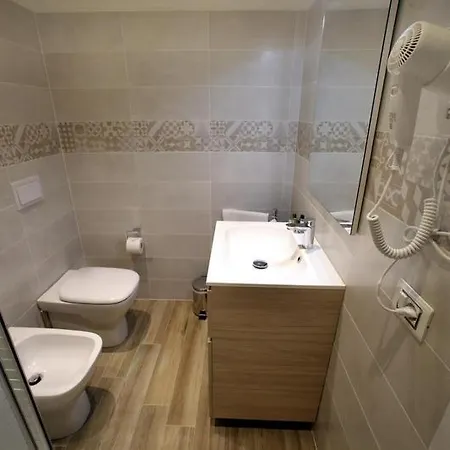 Rooms67 Guest house