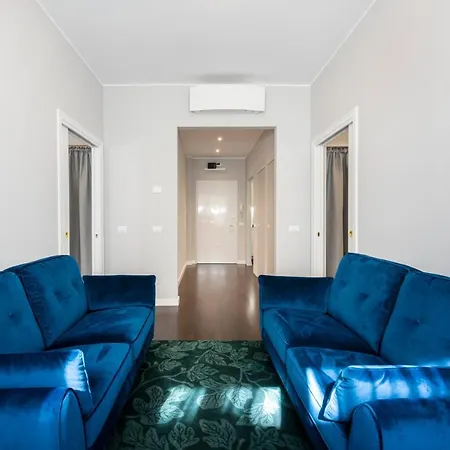 Ponte Vecchio Deluxe Apartment *