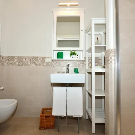 Roommo Monte Oliveto Apartment