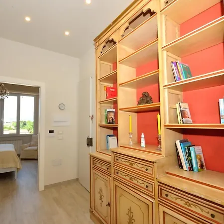 Roommo Monte Oliveto Florence