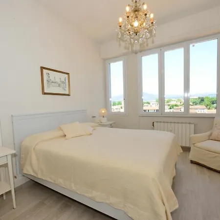 Roommo Monte Oliveto Apartment Florence