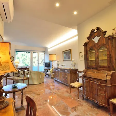Roommo Monte Oliveto Florence
