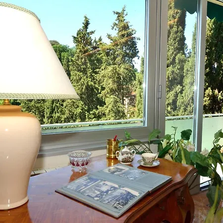 Roommo Monte Oliveto Apartment *