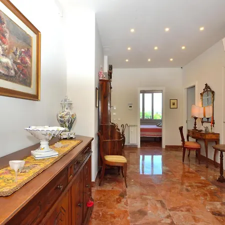 Roommo Monte Oliveto Apartment Florence