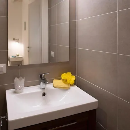 Apartment 32 Nero - San Niccolo Florence