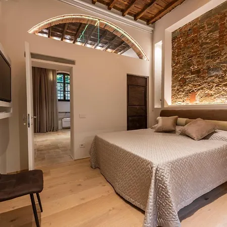 La Bottega Del Ferro By Mmega Apartment