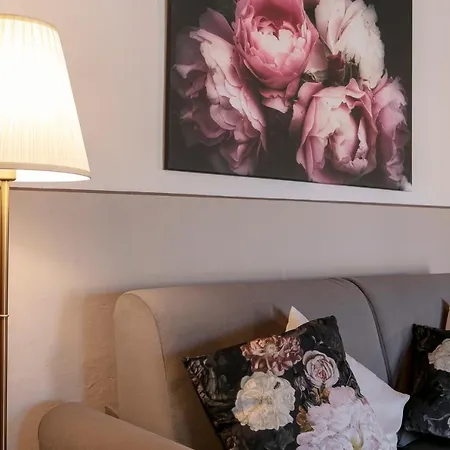 Roommo Maison Porcellana *