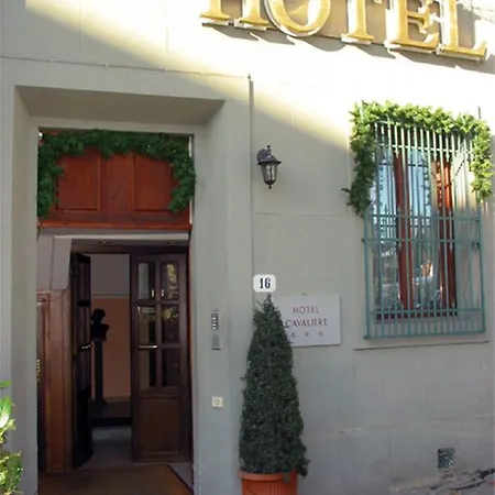 Cavaliere Hotel 3*