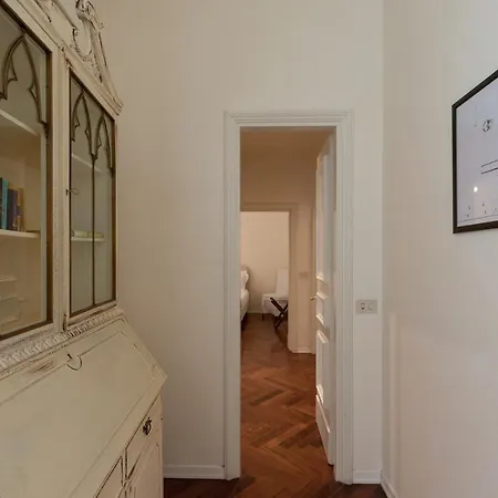 Seta Spacious Next To The Duomo Firenze