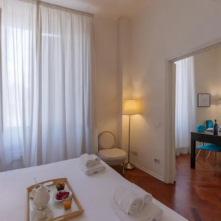Seta Spacious Next To The Duomo Appartamento Firenze