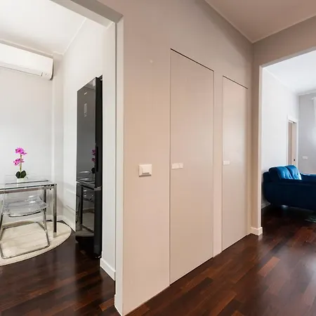 Ponte Vecchio Deluxe Apartment